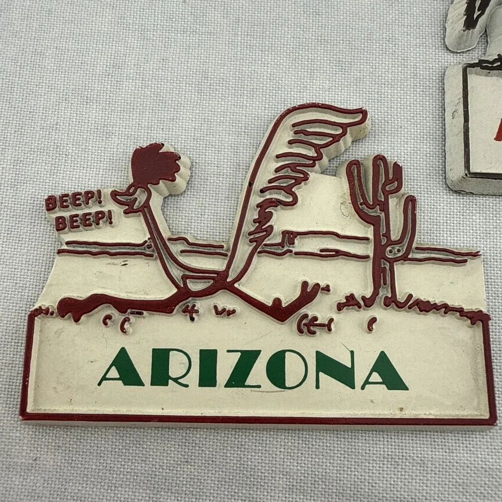 Vintage Arizona Magnets Travel Souvenir Roadrunner Horses Gift Set Of 2